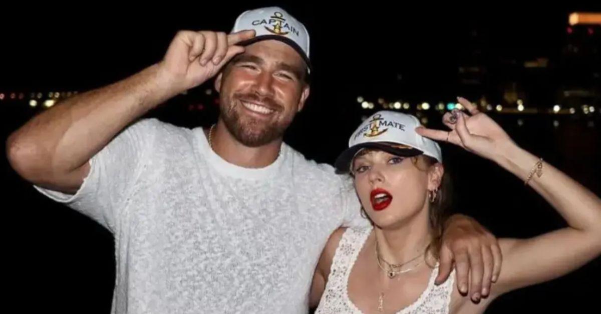 Photo of Taylor Swift, Travis Kelce