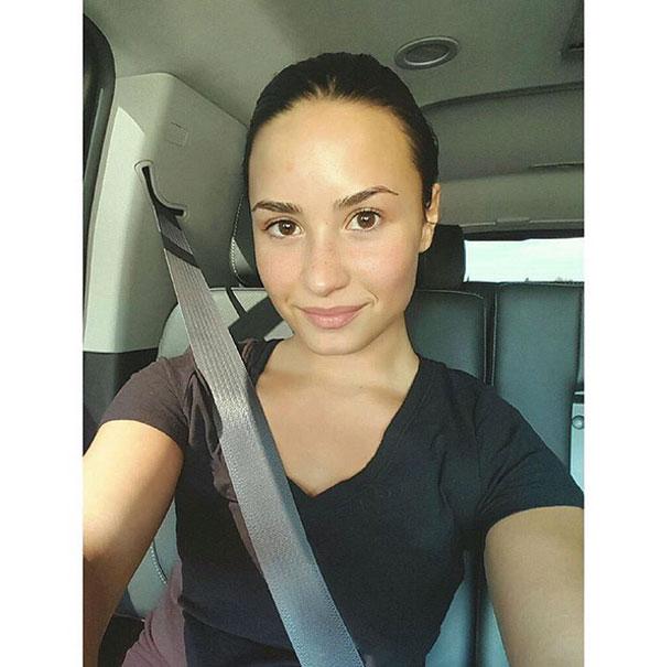 Baring It All Demi Lovato Poses Nude For Vanity Fair Photos And Video With No Makeup And No