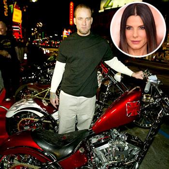 //jesse james motorcycle sandra bullock