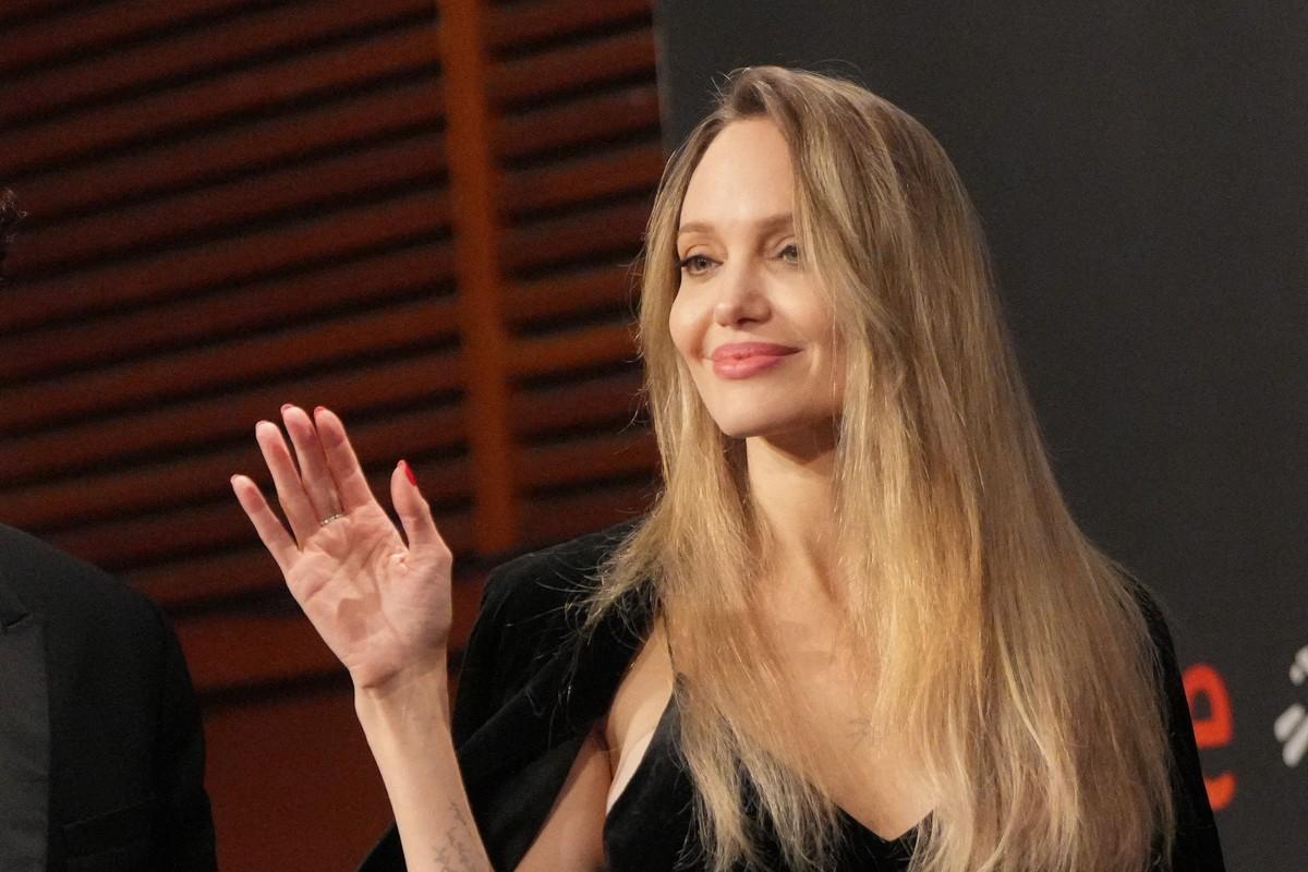 Angelina Jolie sparked concern at Shanghai Fashion Week as fans described her appearance as 'unwell' and 'tired.'