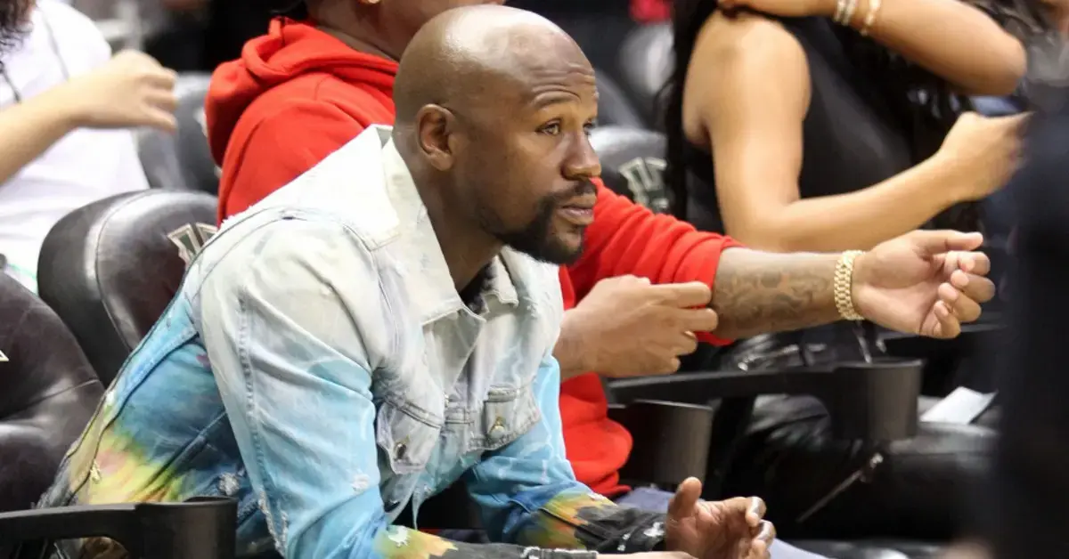 floyd mayweather alleged assault victim dtla yard house  million damages