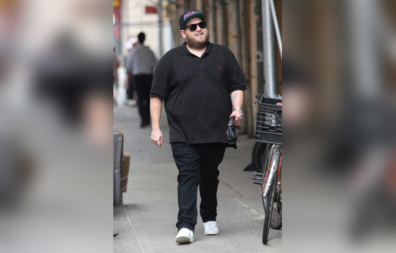 Weight Loss Cheater? Jonah Hill Had Lap Band Surgery, Says Pal.