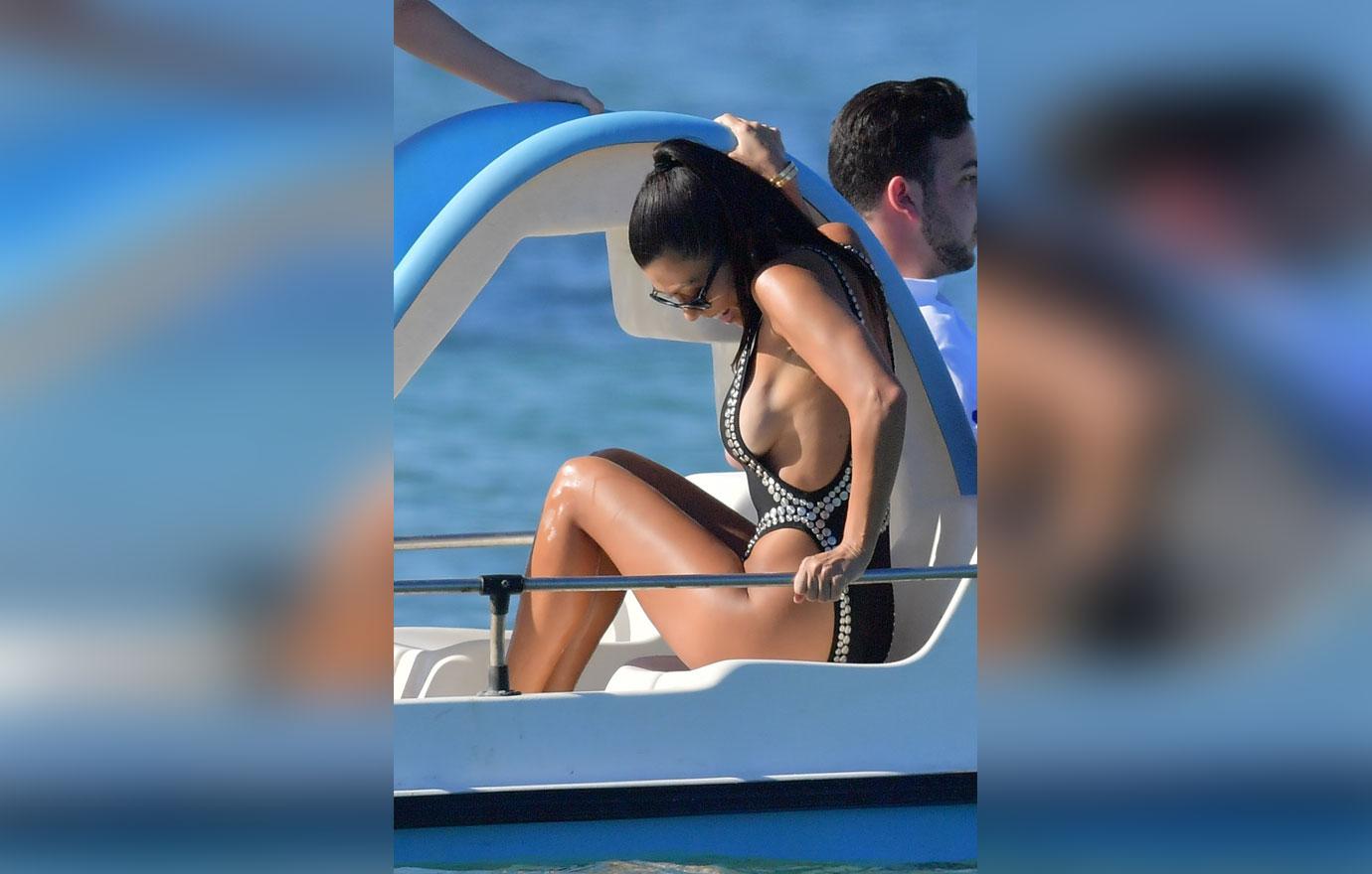 Kourtney Kardashian Boy Toy Younes Bendjima Pedal Boat In Saint Tropez Pics