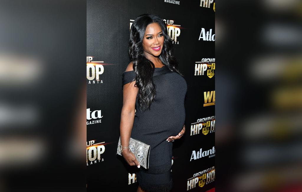 Kenya Moore Crashing RHOA Filming Backfires   Kenya Moore Crashing Rhoa Filming Backfires 01 