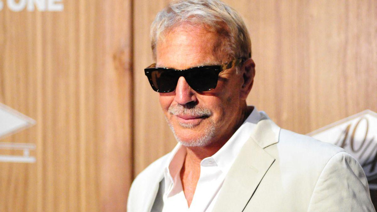 Photo of Kevin Costner