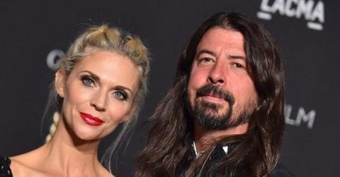 dave grohl doing all he can to save crumbling marriage