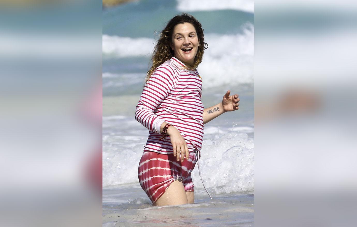 Drew Barrymore Bikini Wetsuit Boobs Belly Photos Actress Shows Off Her Nipples On Vacation In