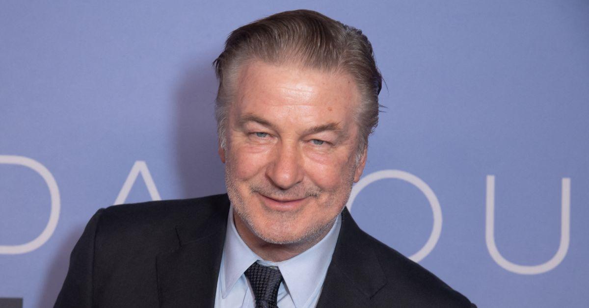 alec baldwin wants hollywood pals testify rust trial armorer guilty