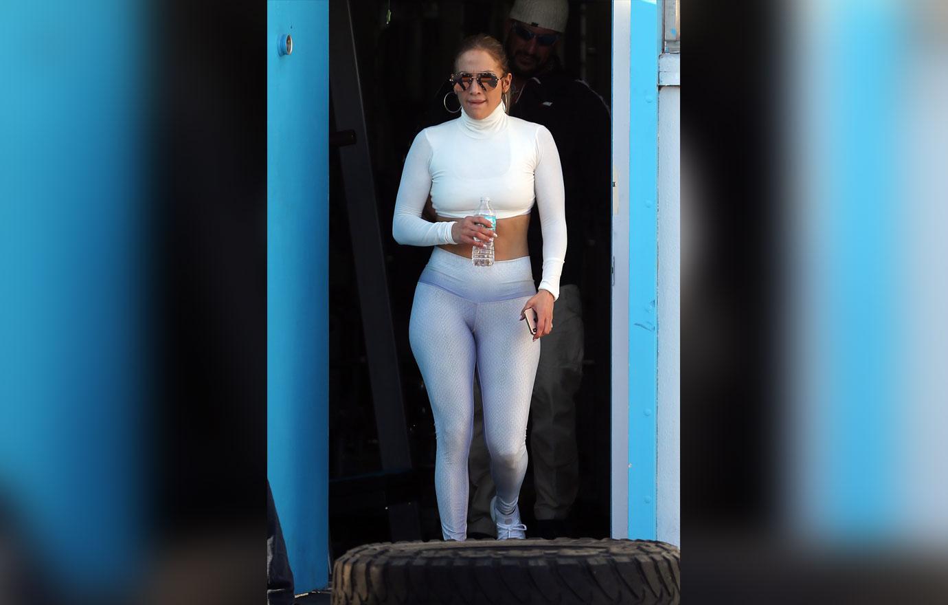 Jennifer Lopez Flaunts Curves Workout In Miami