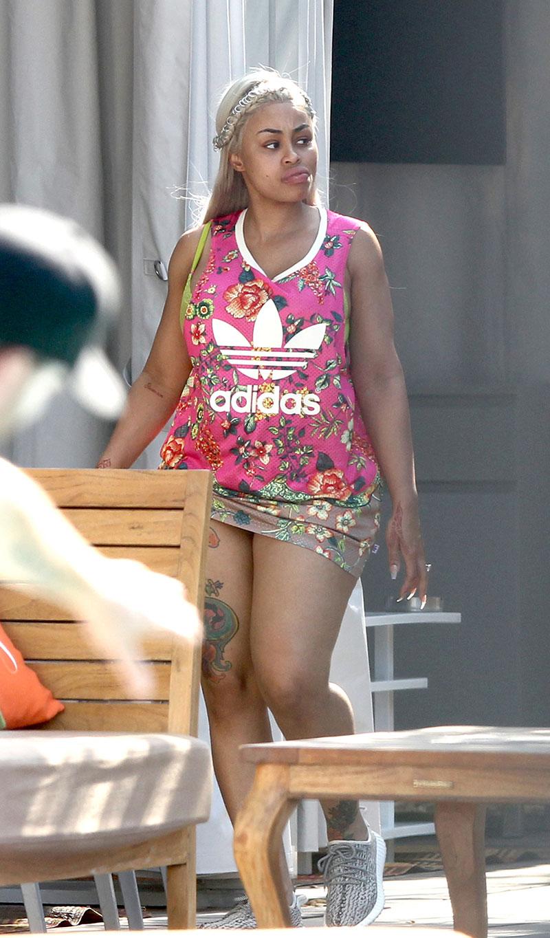 blac chyna pregnant short shorts tank top miami