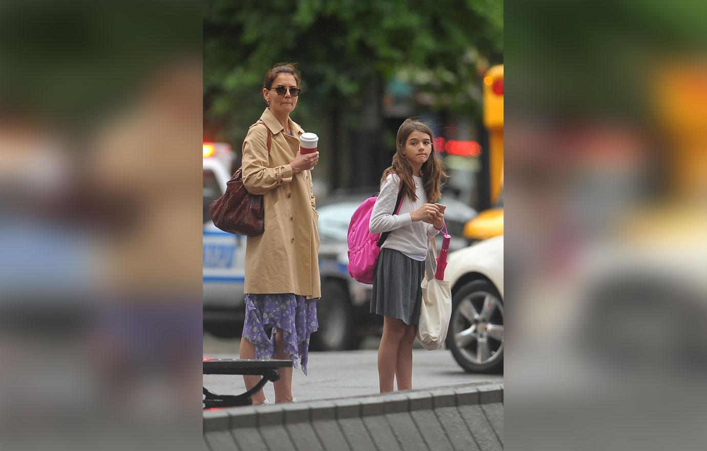 Where’s Jamie? Katie Holmes And Doppelganger