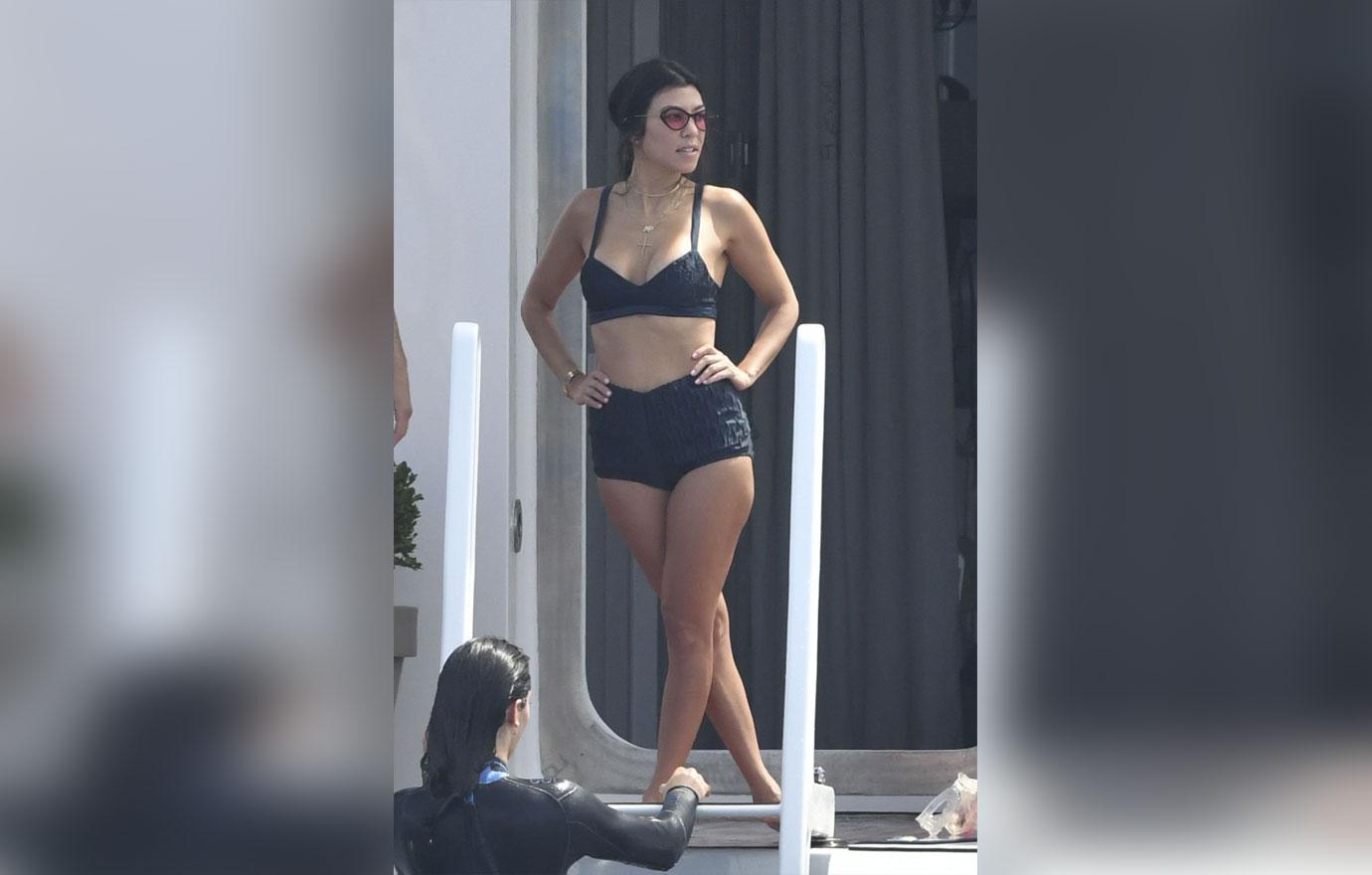 Kourt Kardashian & Kendall Jenner's Bra Tops in Cannes