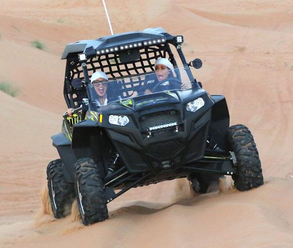 //kim kardashian dubai dune buggy