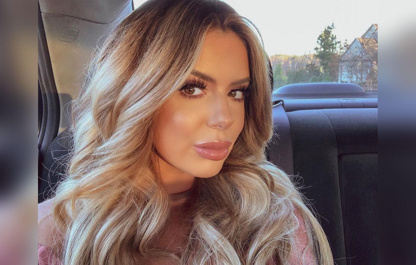 Kim Zolciaks Daughter Brielle Biermann Slammed Massive Lips Photos 