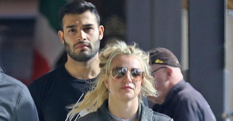 Britney Spears appeared “out of it” just before checking into mental health facility