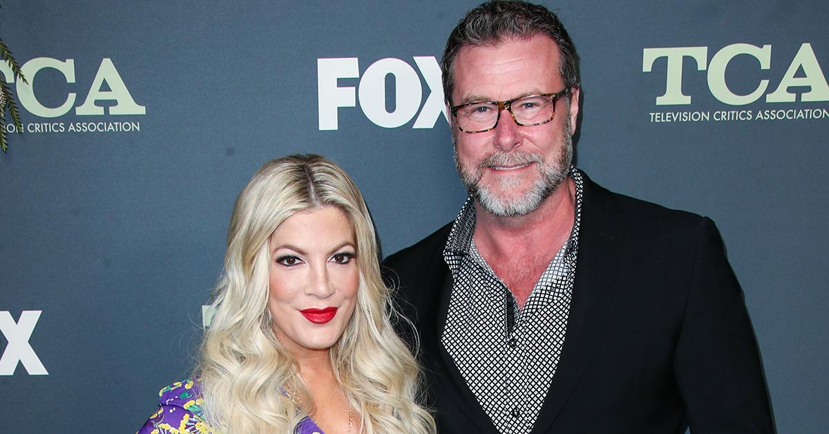 Tori Spelling Removes Diamond Ring In First Outing Since 'Trial Separation