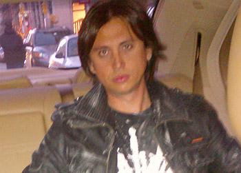 //jonathan cheban flour bomb kris humphries fan