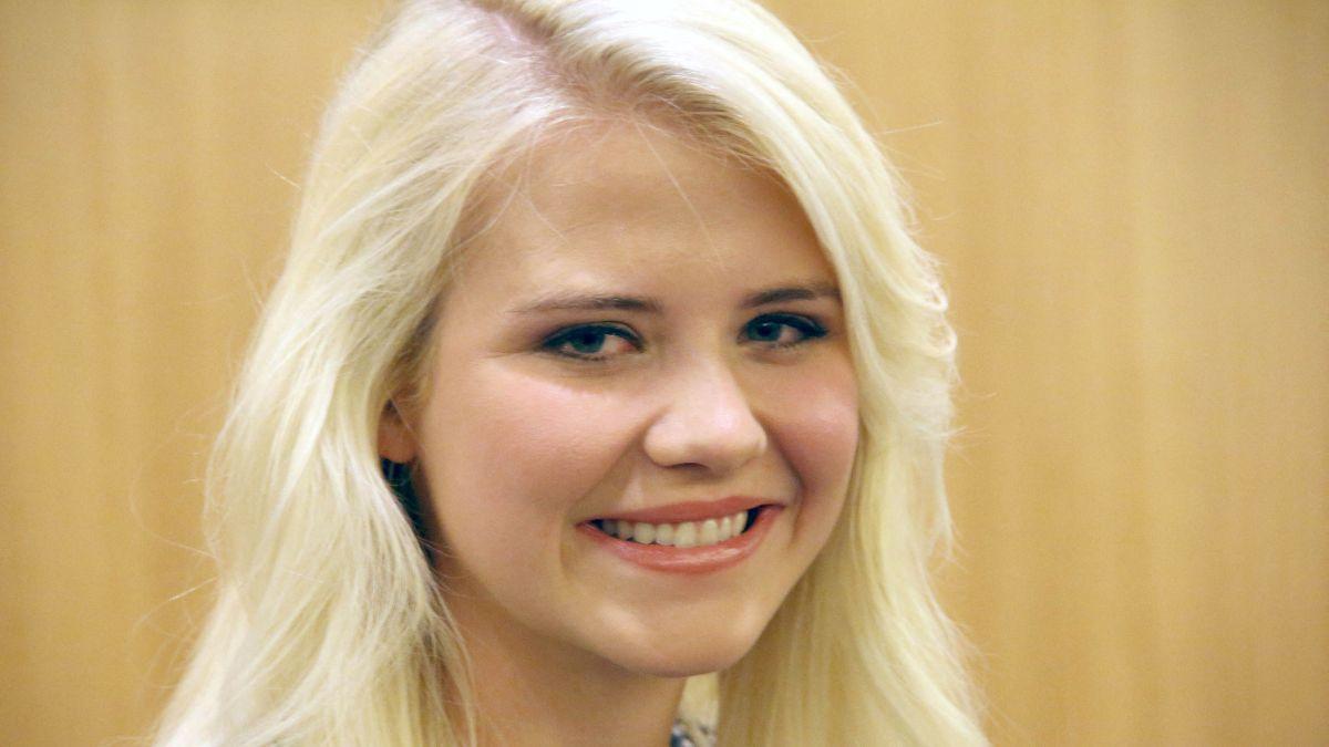 Elizabeth Smart has evolved from a kidnap victim into a bodybuilding powerhouse, redefining strength and resilience.