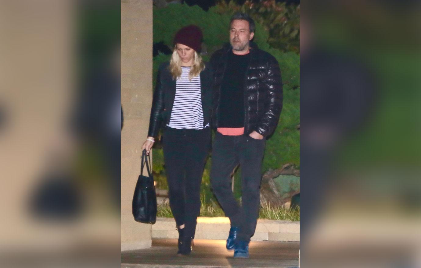 Ben Affleck Lindsay Shookus Date After Holidays