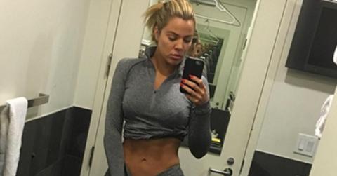 Khloe Kardashian Photoshop ABs