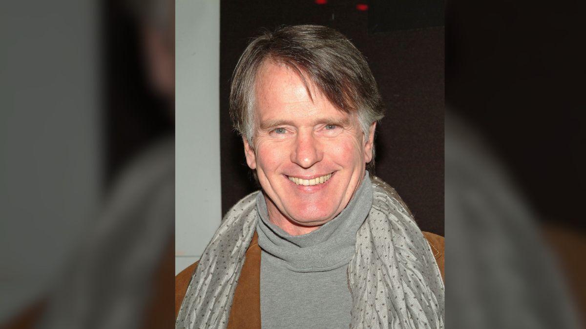 Gordon Thomson said Collins' arrival as Alexis in season two helped 'Dynasty' take off.
