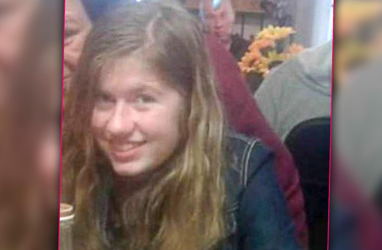 Jayme Closs Missing Teen Case 32 Sex Offenders Found In Rural Town Of 