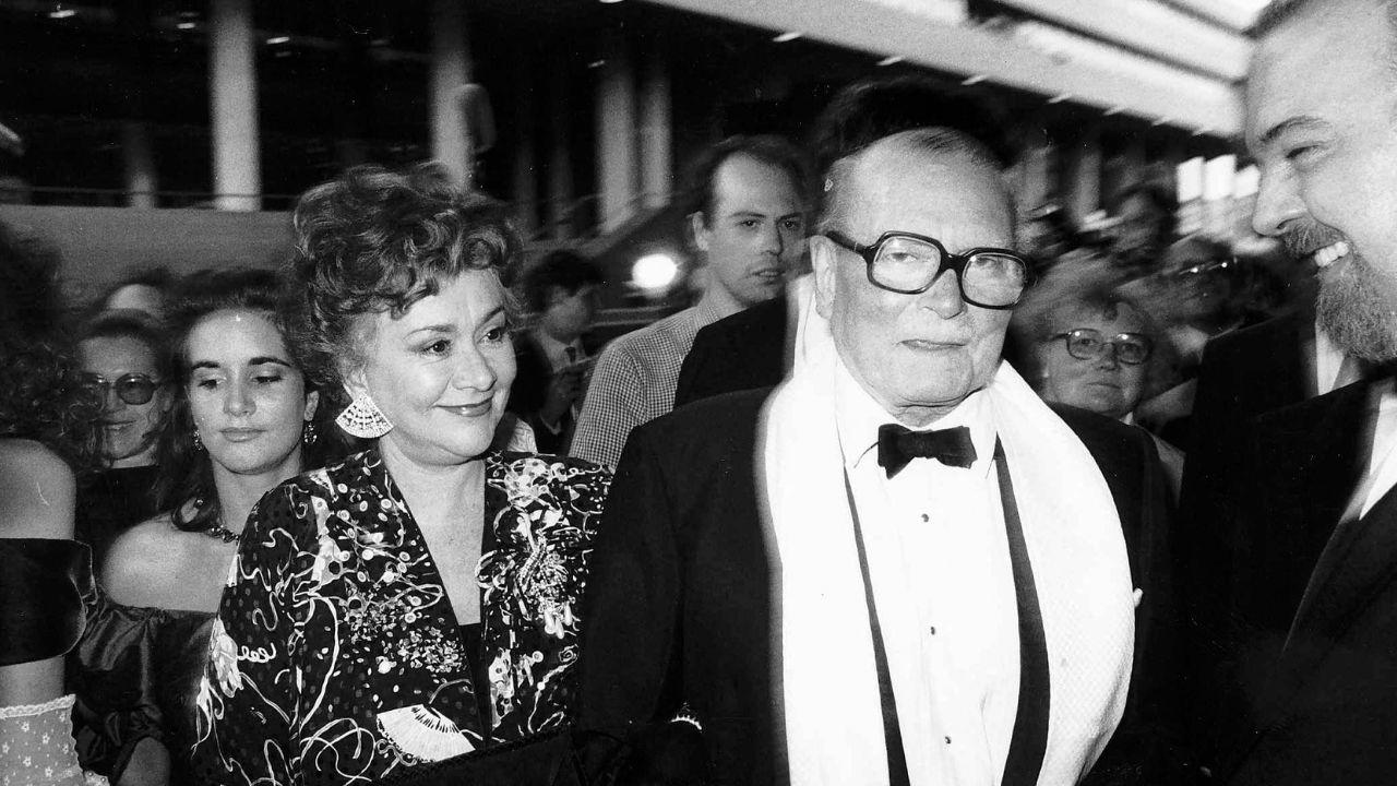 Joan Plowright married Olivier in Wilton, Connecticut, in 1961.