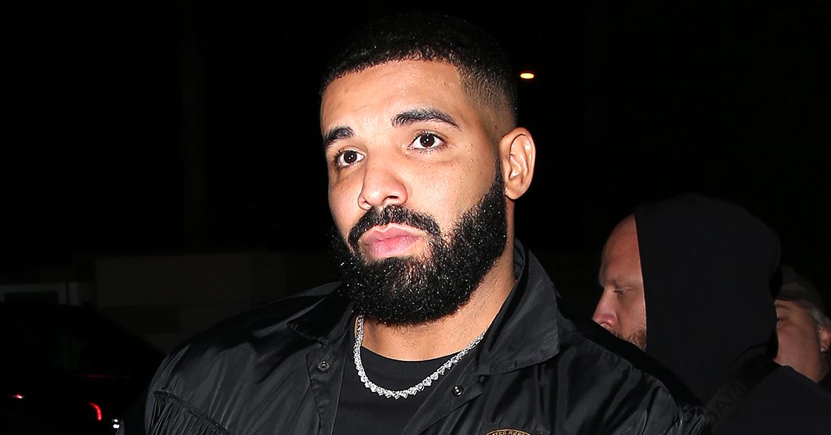 Drake Looks Sour Holding Own Groceries After Unfollowing Rihanna's Baby ...