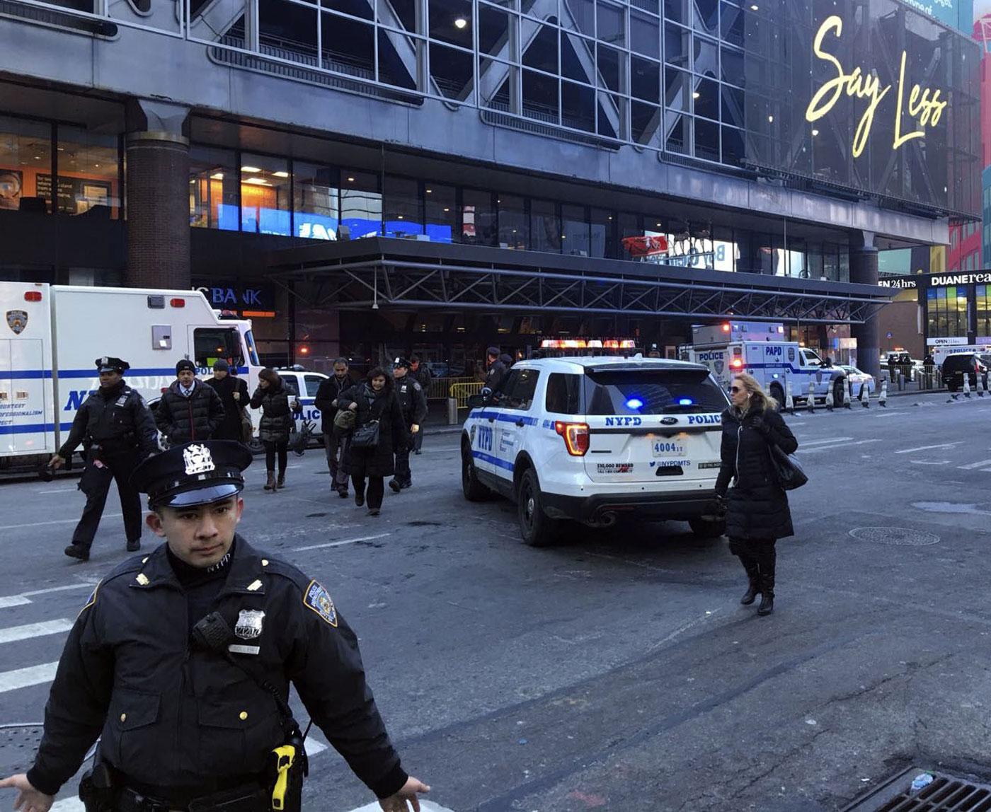 NYC suspected bomber photos video