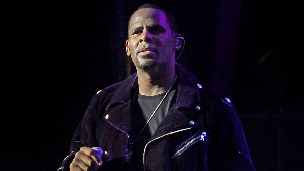 Photo of R. Kelly