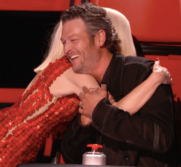 Gwen Stefani Blake Shelton Paid Bonus PDA Voice