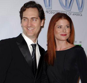 //debra messing files divorce wenn
