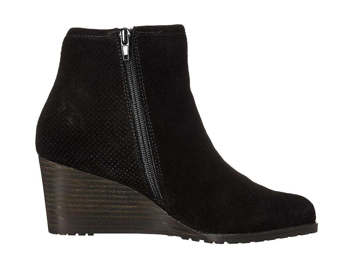 rockport hollis bootie black