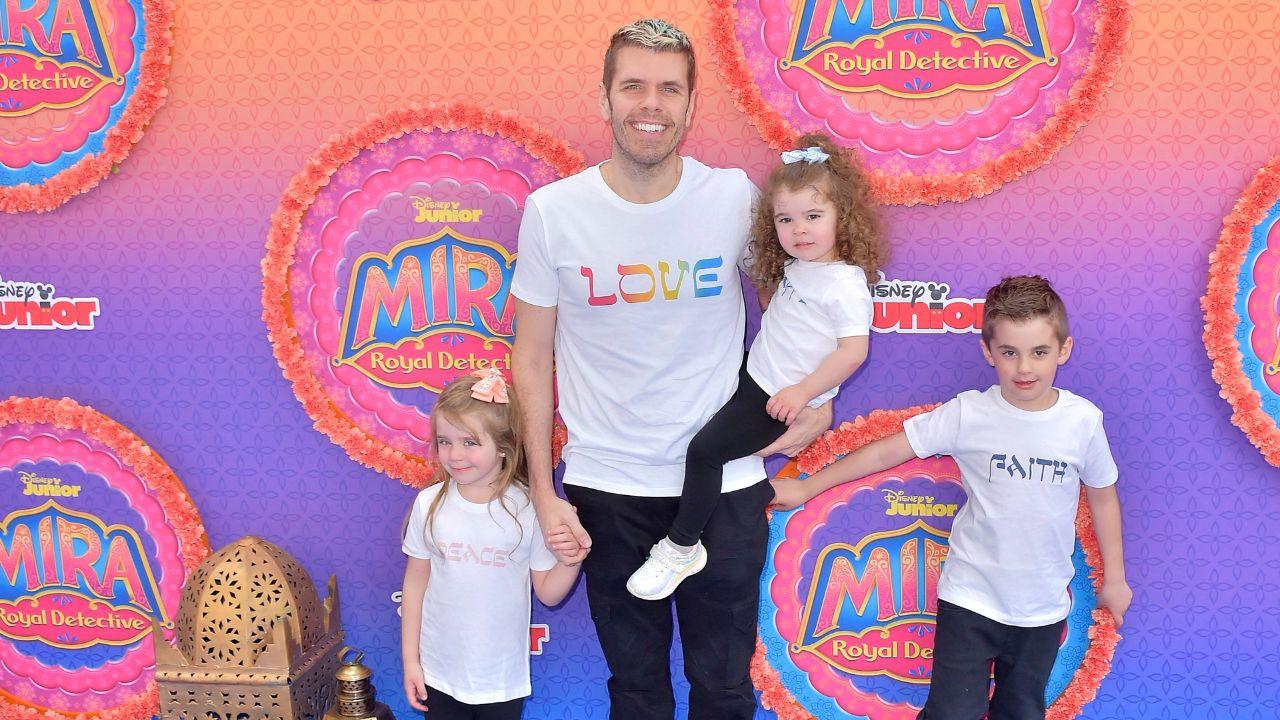 A photo of Perez Hilton and his kids
