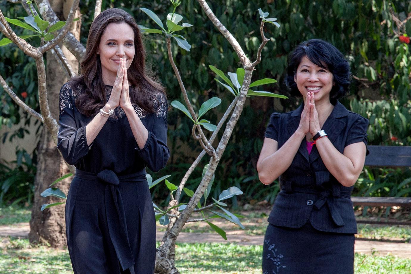 //angelina jolie friendship cambodian writer loung ung