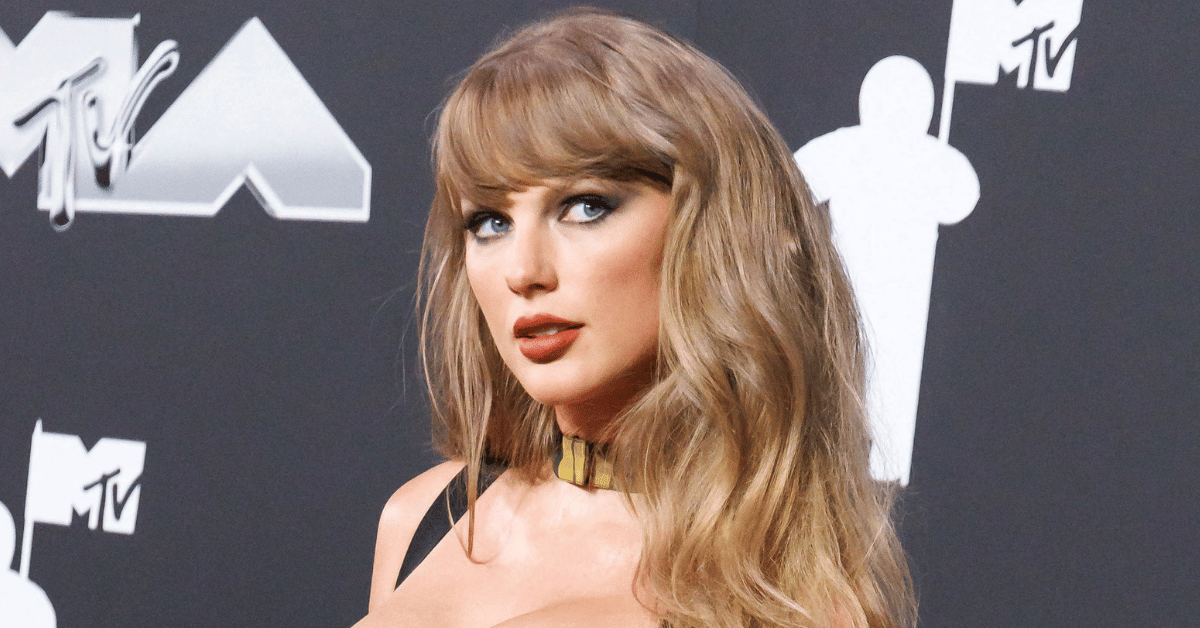 taylor swift sued for copyright infringement