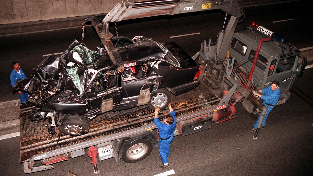 Photo of Princess Diana car wreck