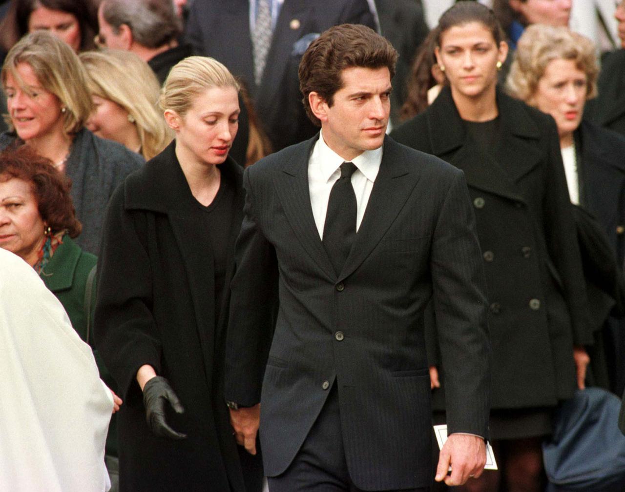 John F. Kennedy Jr. & Wife Carolyn Bessette’s Toxic Marriage Exposed