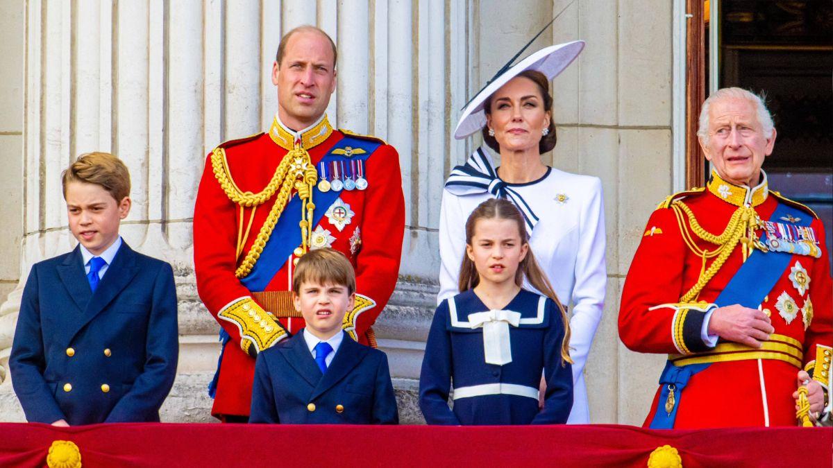 Photo of Royal Family