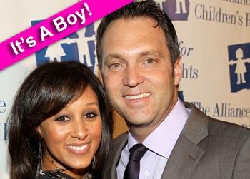 //tamera mowry adam hoa_
