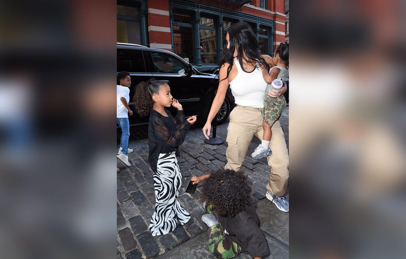 Kanye West, Kim Kardashian & Kids Leave Queens Church Performance