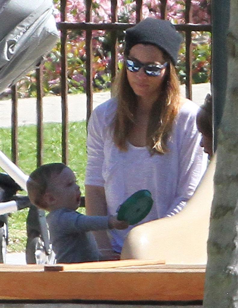 Jessica Biel Post Baby Body Son Silas Park