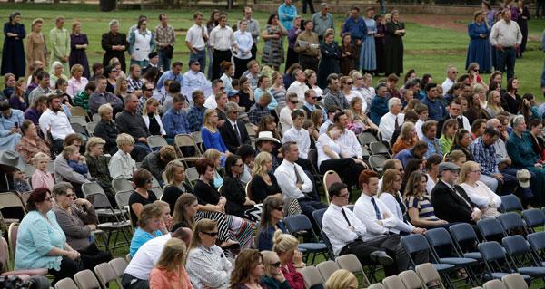 Sister Wives -- Rare Look Inside Two Polygamous Towns