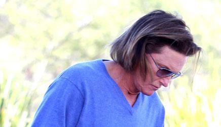 Bruce Jenner Filming Jinkys Cafe