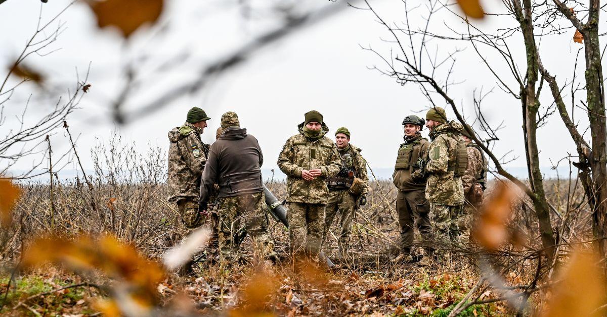 Putin's Top Commander Hospitalized After 'Assassination Attempt' With Poisoned Letter