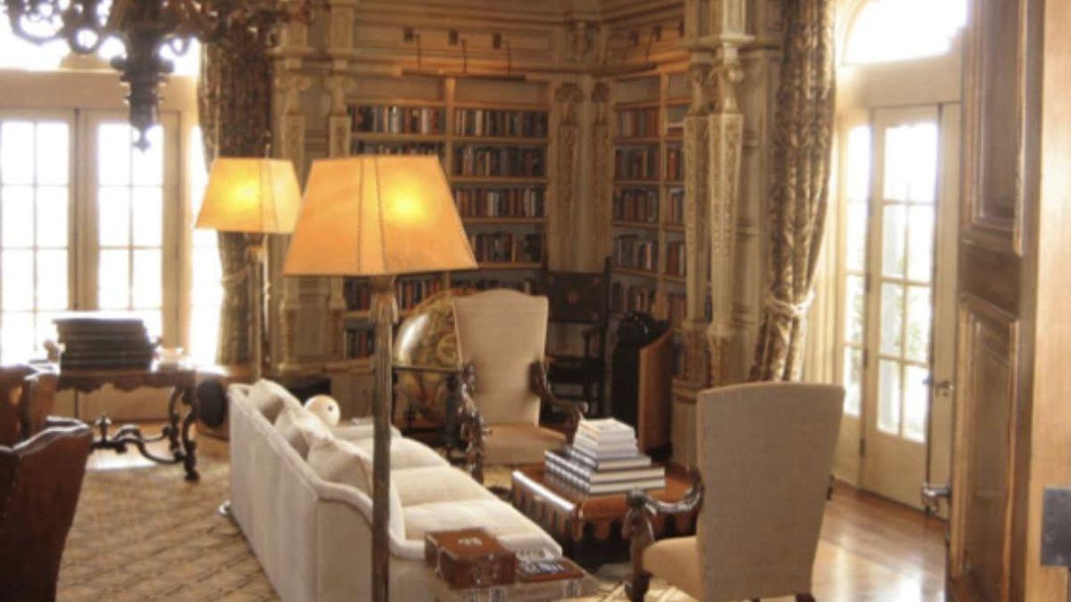 Emails claimed the girls allegedly died by 'strangulation.'