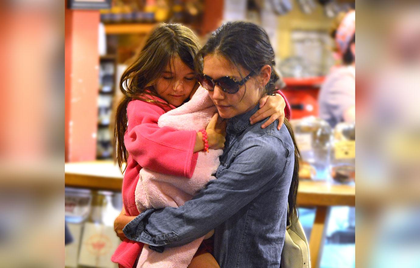 Tom Cruise Estranged Daughter Suri Katie Holmes Through The Years