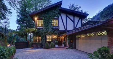 //cher buys beverly hills home x