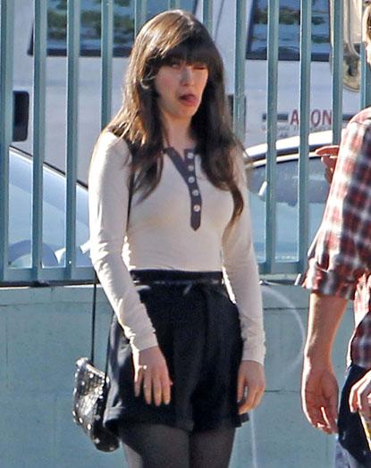 //zoe deschanel really embarrassing celebrity photos