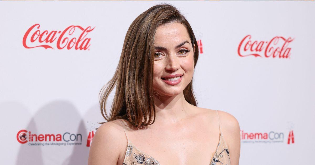 ana de armas uncovers millions good reasons date tom cruise